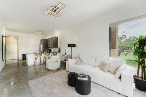 Luxe Oasis Near Hard Rock Casino & Diana Beach